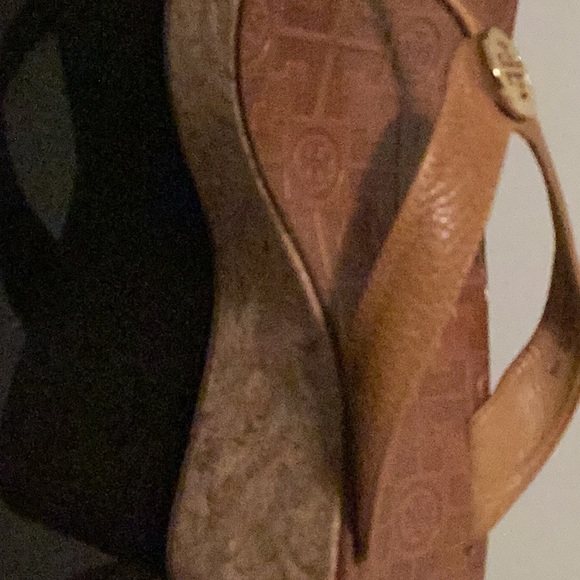 Tory Burch Sandals - Picture 5 of 6